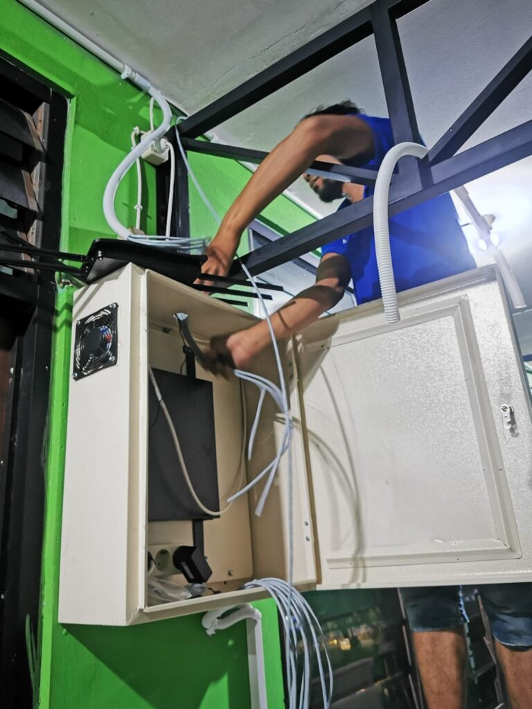 Jasa Instalasi WiFi untuk Kos-Kosan